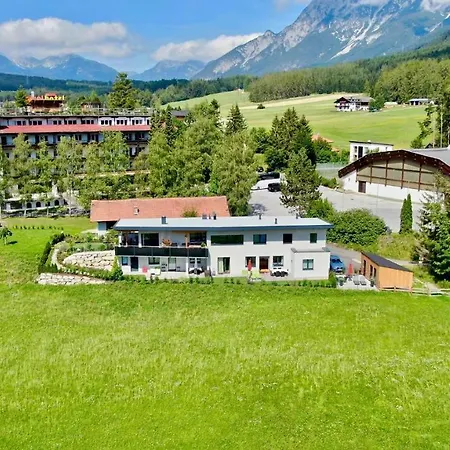 Guest house Alpenperle