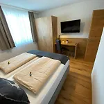 Alpenperle Pensjonat 4*